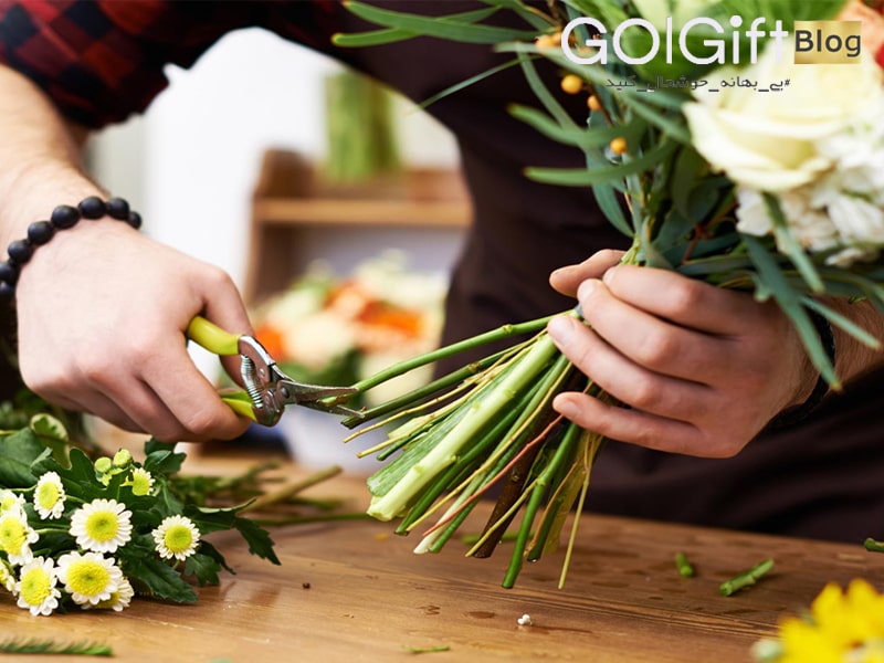 گل گیفت | افزایش طول عمر گل های شاخه بریده