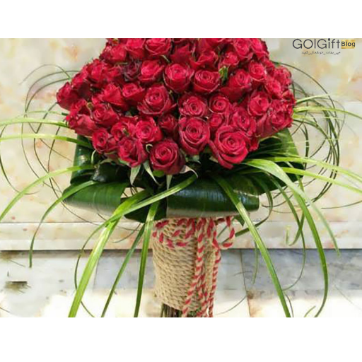 تزئین دسته گل خواستگاری با کنف width=512 height=512 border=0